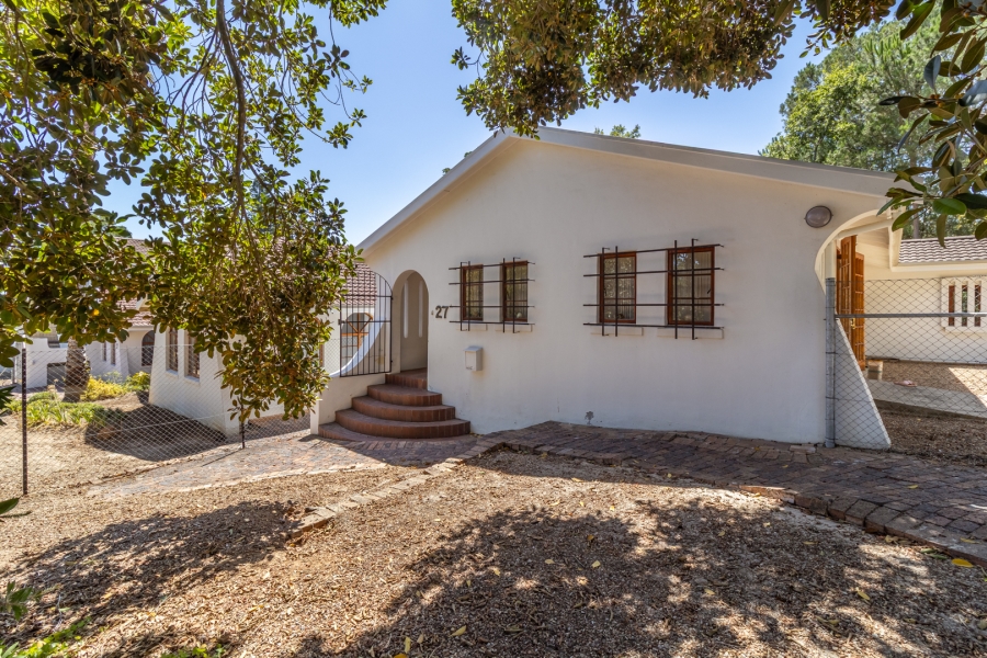 6 Bedroom Property for Sale in Brandwacht Western Cape